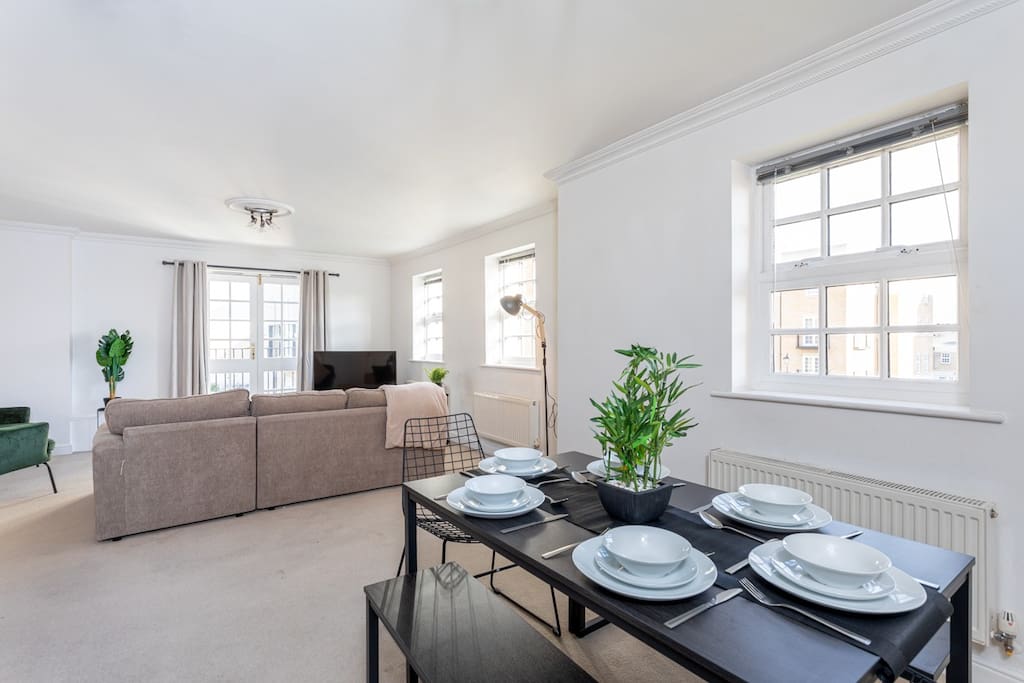 Airbnb Management Cambridge Pass The Property