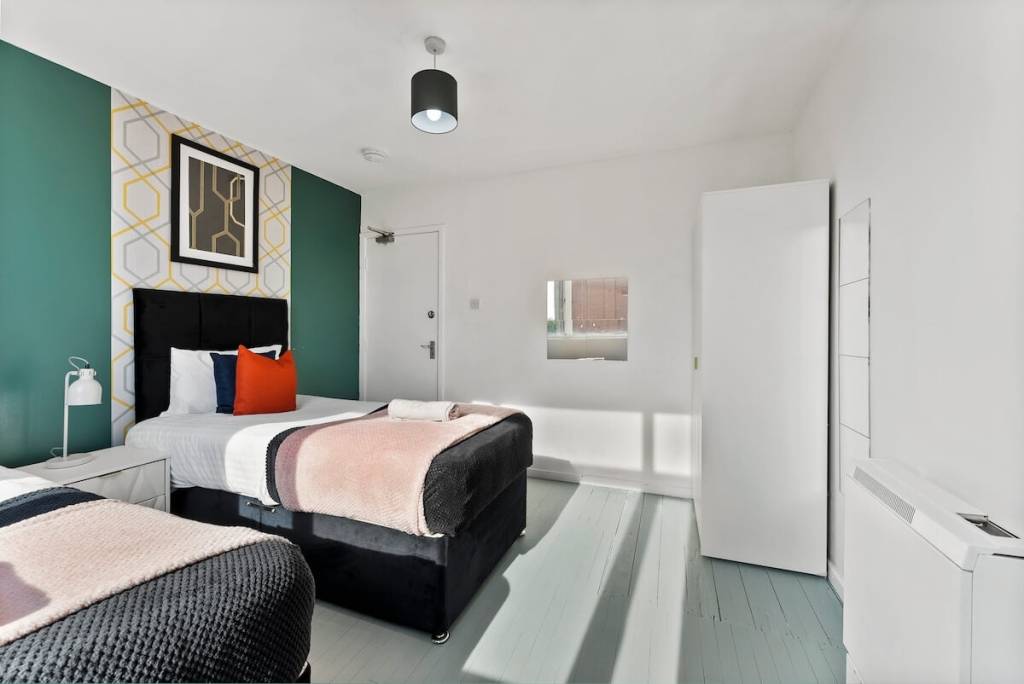 airbnb management falkirk