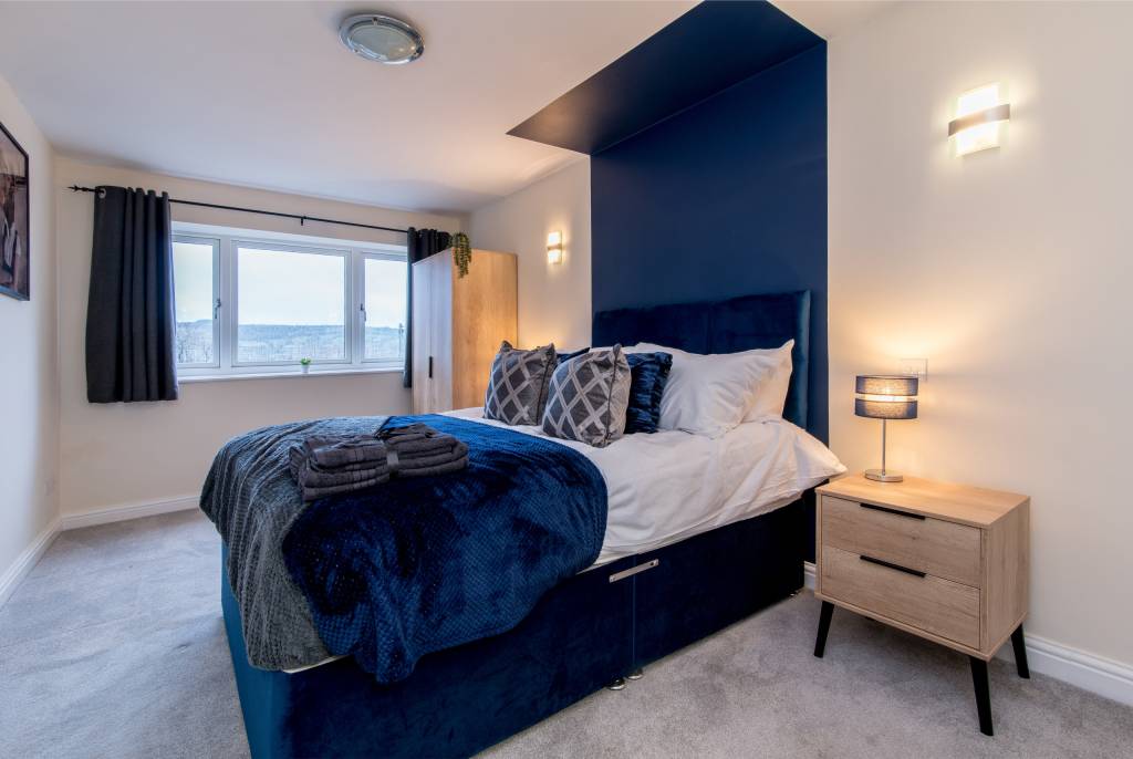 serviced airbnb management service in Watford