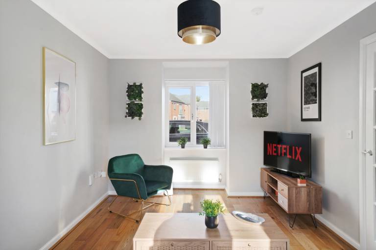 Airbnb booking accommodation Wolverhampton