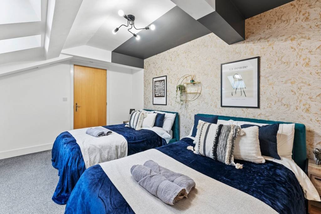 Modern short-term rental property in Dewsbury